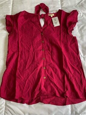 New with tags Lily White womens shirt size medium
